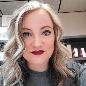 Meet your Posher, Amanda